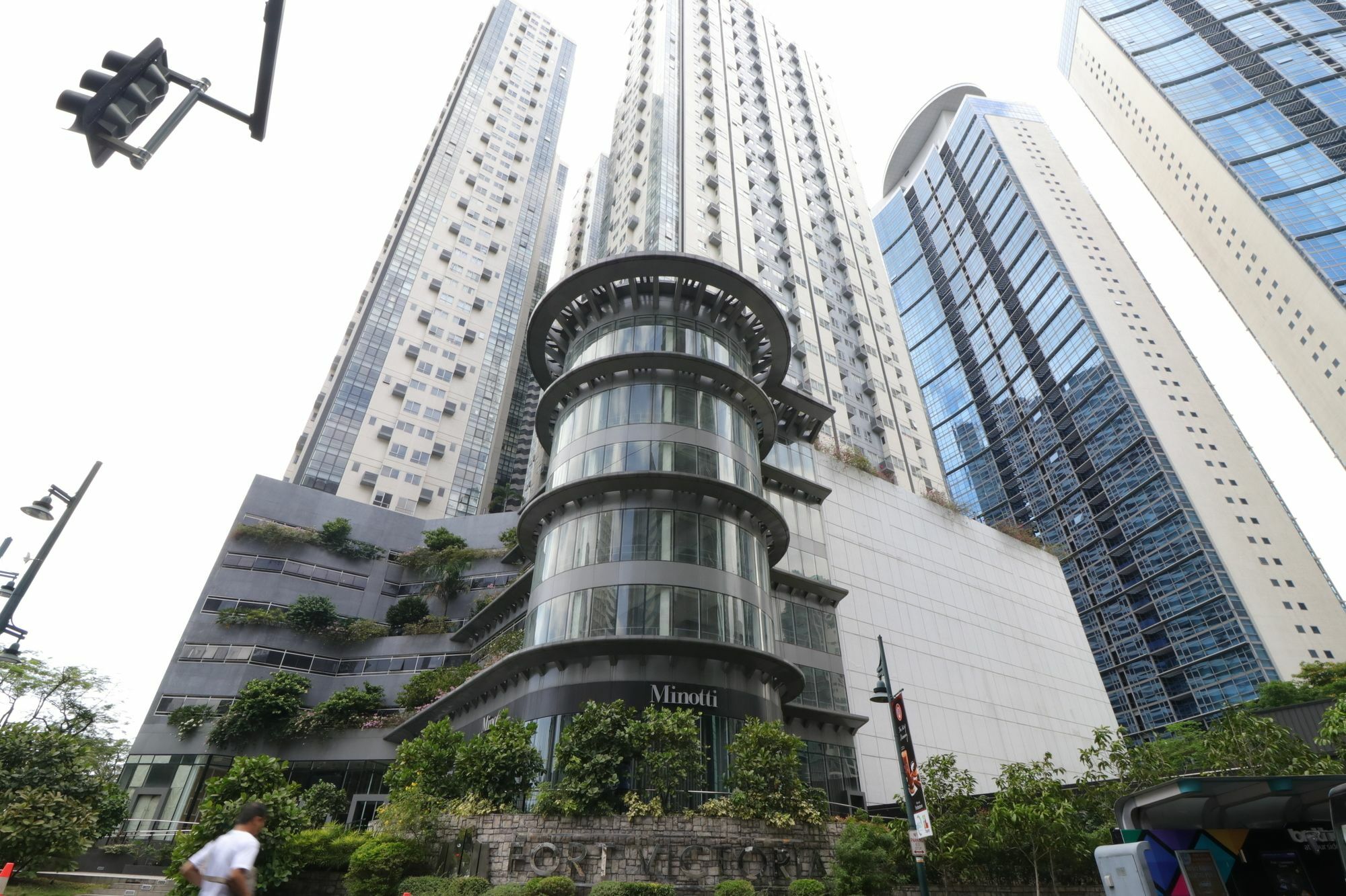 Oasis Regency @ Fort Victoria Bgc Taguig Exteriör bild